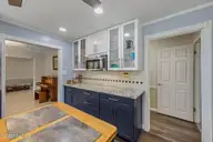 1104 Longview Drive, New Bern, NC 28562 — 3-bedroom home in Sherwood Forest, New Bern, NC, photo 8 of 53: 44-web-or-mls-0C0A8757