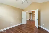 103 E Chelsea Court, Southern Pines, NC 28387 — 2-bedroom condo in Mid South Club, Southern Pines, NC, photo 22 of 54: Guest Bedroom