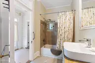 1115 Grace Street, Wilmington, NC 28401 — 3-bedroom home in Rankin Place North, Wilmington, NC, photo 19 of 48: 03masterbath2