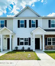 733 Cross Bridge Way, Sneads Ferry, NC 28460 — 2-bedroom townhome in Virginia Lane, Sneads Ferry, NC, photo 3 of 37