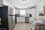 5427 Dove Drive SW, Ocean Isle Beach, NC 28469 — 1-bedroom manufactured home in Shan-gri-la, Ocean Isle Beach, NC, photo 22 of 35