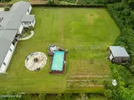 233 Belgrade Swansboro Road, Stella, NC 28582 — 3-bedroom manufactured home, Stella, NC, photo 19 of 52