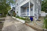 208 Church Street, Wilmington, NC 28401 — 3-bedroom home in Historic District, Wilmington, NC, photo 4 of 53: 208ChurchStreet-5