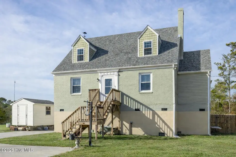 2973 Highway 70, Beaufort, NC 28516 — 3-bedroom home, Beaufort, NC, photo 1 of 40: Front of Home