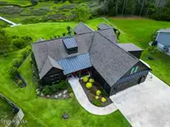 906 Marshview Court, Hubert, NC 28539 — 4-bedroom waterfront home in Shadow Creek Estates, Hubert, NC, photo 5 of 35