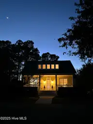 7907 Reunion Road, Wilmington, NC 28411 — 3-bedroom waterfront home in Laurel Lea, Wilmington, NC, photo 2 of 58: IMG_1413