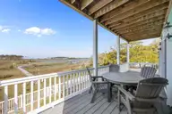135 Jade Street, Beaufort, NC 28516 — 3-bedroom waterfront home in Jade Point, Beaufort, NC, photo 19 of 59: 15-web-or-mls-135 Jade St 015