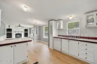 173 Bellhammon Forest Drive, Rocky Point, NC 28457 — 3-bedroom manufactured home, Rocky Point, NC, photo 5 of 28: 38-web-or-mls-IMG_6519