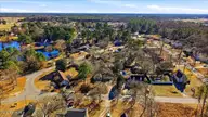 111 Lakehurst Drive, Dudley, NC 28333 — 3-bedroom waterfront home in Robin Lake, Dudley, NC, photo 14 of 49: 16-111 Lakehurst Dr-16