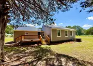 784 W Pleasant Hill Road, Pink Hill, NC 28572 — 3-bedroom home, Pink Hill, NC, photo 11 of 68: IMG_2308
