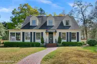 2614 Hydrangea Place, Wilmington, NC 28403 — 4-bedroom home in Oleander, Wilmington, NC, photo 2 of 52