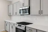 315 Queensferry Lane, Aberdeen, NC 28315 — 5-bedroom home in Montrose, Aberdeen, NC, photo 3 of 27: mt-002-mls-9