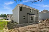 433 Peregrine Ridge Drive, New Bern, NC 28560 — 4-bedroom home in Falcon Bridge, New Bern, NC, photo 3 of 50: 3-DSC05734