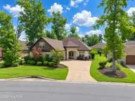 656 Jenoa Drive, Castle Hayne, NC 28429 — 3-bedroom waterfront home in River Bluffs, Castle Hayne, NC, photo 2 of 53: 656 Jenoa Loop Redo MLS-3
