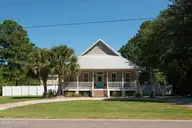 4511 Masonboro Loop Road, Wilmington, NC 28409 — 3-bedroom home in Sound View, Wilmington, NC, photo 4 of 72: DSC_2157