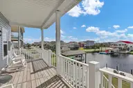 1017 1st Street, Surf City, NC 28445 — 4-bedroom waterfront home in Old Settlers Beach, Surf City, NC, photo 11 of 38