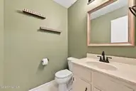 1142 Lakeview Avenue, Richlands, NC 28574 — 3-bedroom home in Willow Spring Lakes, Richlands, NC, photo 21 of 44