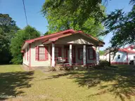 809 Conway Road, Fair Bluff, NC 28439 — 3-bedroom home, Fair Bluff, NC, photo 2 of 46