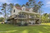 127 Dickinson Road, Chocowinity, NC 27817 — 3-bedroom waterfront home in Long Point Landing, Chocowinity, NC, photo 5 of 56: 55-web-or-mls-IMG_9232