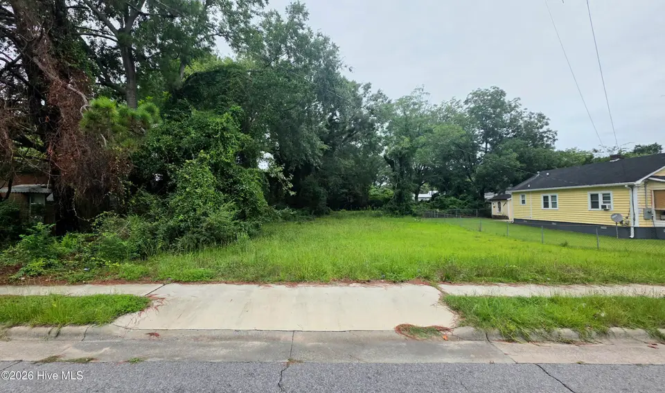 0 36 & 37 W 7th Street, Washington, NC 27889 — lot, Washington, NC, photo 1 of 5: main7th