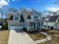 3726 White Cliffs Drive, Castle Hayne, NC 28429 — 4-bedroom waterfront home in River Bluffs, Castle Hayne, NC, photo 2 of 49: Front