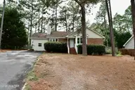 100 Sawmill Road E, Pinehurst, NC 28374 — 3-bedroom home in Village Acres, Pinehurst, NC, photo 2 of 25