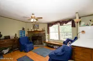 168 Riverview Drive, Vass, NC 28394 — 3-bedroom waterfront manufactured home in Riverview Acres, Vass, NC, photo 20 of 75: 168 Riverview Dr-51