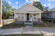 922 Dock Street, Wilmington, NC 28401 — 3-bedroom home, Wilmington, NC, photo 1 of 12