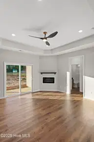 409 Wade Drive, Richlands, NC 28574 — 3-bedroom home in Killis Hills, Richlands, NC, photo 4 of 38