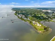 4729 S Shore Drive, Morehead City, NC 28557 — waterfront lot in Morehead Bluffs, Morehead City, NC, photo 14 of 15: Soundfront Vacant Lot