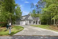 123 Trent Lane 17, Chocowinity, NC 27817 — 3-bedroom waterfront home in Cypress Landing, Chocowinity, NC, photo 6 of 61: 54-web-or-mls-img_0135