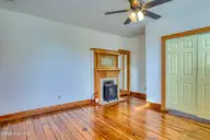 215 Queen Street, Wilmington, NC 28401 — 3-bedroom home in Dawson-Castle Street, Wilmington, NC, photo 21 of 28: 215 Queen St. - Interior - Edited_19