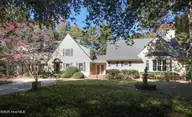 40 Culdee Road, Pinehurst, NC 28374 — 4-bedroom home in Old Town, Pinehurst, NC, photo 2 of 51: IMG_1658
