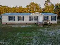 181 Aberdeen Lane, Jacksonville, NC 28540 — 3-bedroom manufactured home in Aberdeen Acres, Jacksonville, NC, photo 1 of 41: DJI_0065-HDR
