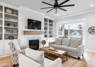 1028 Mariners View Way, Castle Hayne, NC 28429 — 3-bedroom waterfront townhome in River Bluffs, Castle Hayne, NC, photo 15 of 47: 1028 Mariners View Way MLS-12