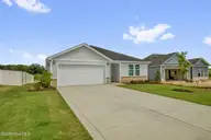 31 E Emily Gardens Drive, Selma, NC 27576 — 3-bedroom home in Emily Gardens, Selma, NC, photo 11 of 41: 31 E Emily Gardens Dr(02 of 32)