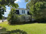 206 S Grace Street, Rocky Mount, NC 27804 — 5-bedroom home, Rocky Mount, NC, photo 5 of 38: IMG_6998