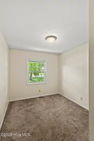 604 Oakwood Avenue, Jacksonville, NC 28546 — 4-bedroom home in Brynn Marr, Jacksonville, NC, photo 21 of 34