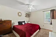 129 Foster Creek Court, Swansboro, NC 28584 — 3-bedroom home in Foster Creek, Swansboro, NC, photo 14 of 24