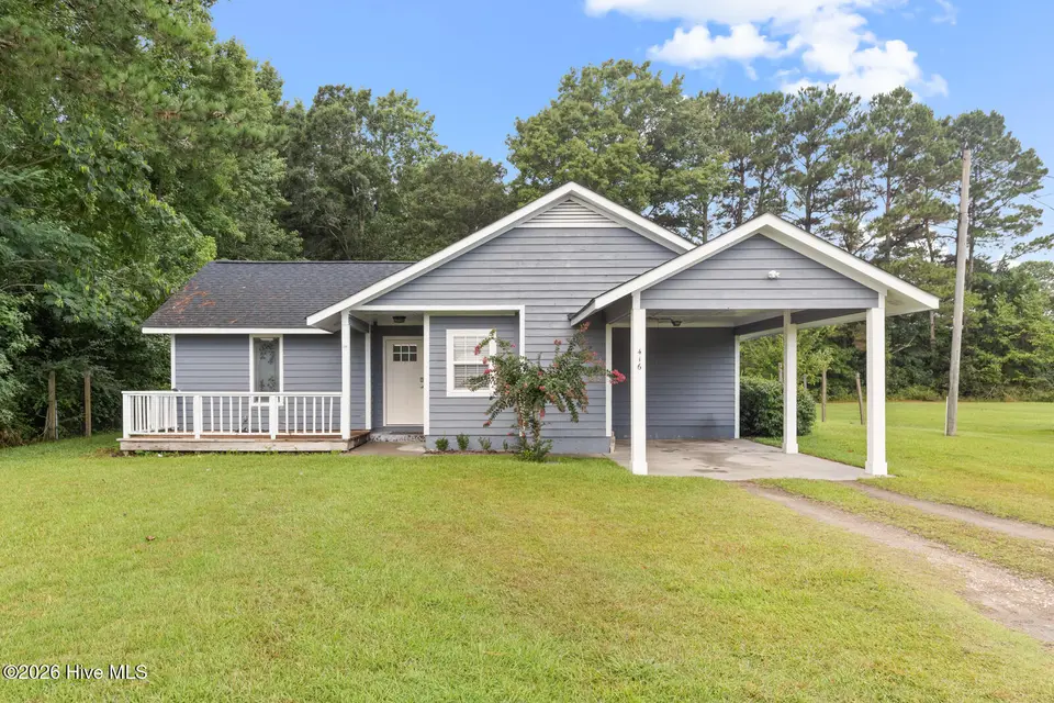 416 W Willis Landing Road, Hubert, NC 28539 — 3-bedroom home, Hubert, NC, photo 1 of 26