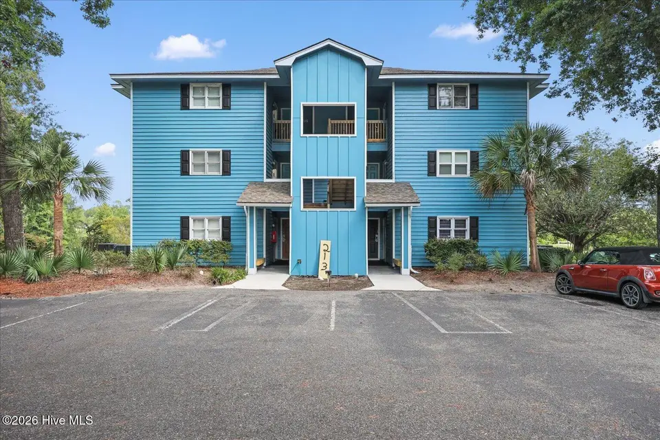213 Clubhouse Road # 6, Sunset Beach, NC 28468 — 2-bedroom condo in Sea Trail Plantation, Sunset Beach, NC, photo 1 of 25