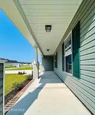 835 Hidden Bridge Drive, Jacksonville, NC 28546 — 4-bedroom home in Towne Pointe, Jacksonville, NC, photo 4 of 57