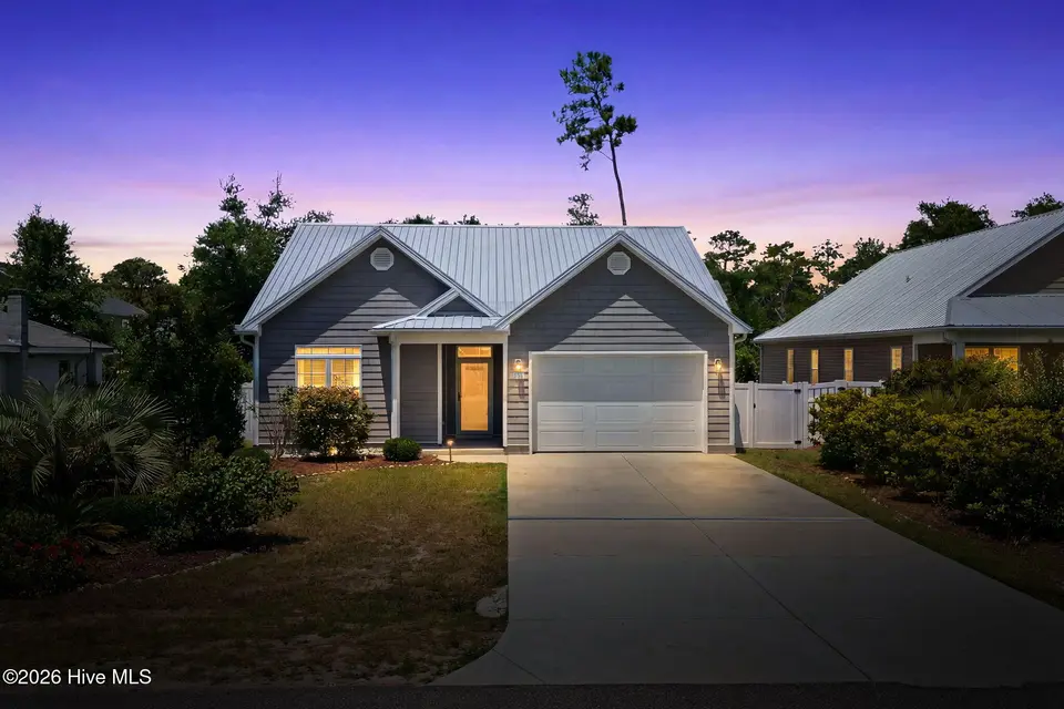 151 NW 11th Street, Oak Island, NC 28465 — 3-bedroom home in Pinners Point, Oak Island, NC, photo 1 of 51