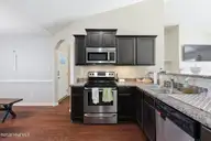 404 Hidden Oaks Drive, Jacksonville, NC 28546 — 3-bedroom home in Hunters Creek, Jacksonville, NC, photo 10 of 28: hidden-10