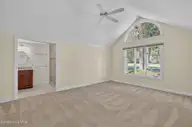 1913 Prestwick Lane, Wilmington, NC 28405 — 3-bedroom home in Landfall, Wilmington, NC, photo 21 of 46: Prestwick1913-7mbrLFL33A5743-CR2