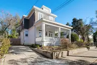 121 S 5th Avenue, Wilmington, NC 28401 — 3-bedroom home in Historic District, Wilmington, NC, photo 3 of 50: web-2