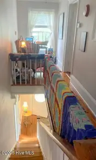 428 E 2nd Street, Washington, NC 27889 — 4-bedroom home in Historic District, Washington, NC, photo 21 of 27: landing up