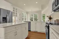 4102 Greens Ferry Court, Wilmington, NC 28409 — 4-bedroom home in Lansdowne South, Wilmington, NC, photo 14 of 48: 015_img_1067_619