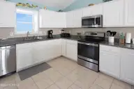 388 New River Inlet Road, North Topsail Beach, NC 28460 — 5-bedroom waterfront home in Crystal Shores, North Topsail Beach, NC, photo 16 of 50: NCNTB388-4983481