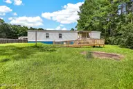 125 Woodleaf Lane, Jacksonville, NC 28540 — 3-bedroom manufactured home in King Estates, Jacksonville, NC, photo 24 of 34